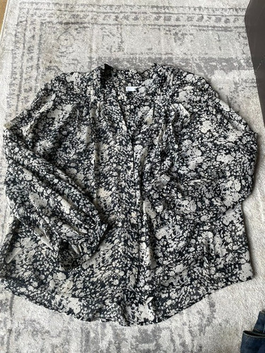 Klassische schwarze bluse - klassische,